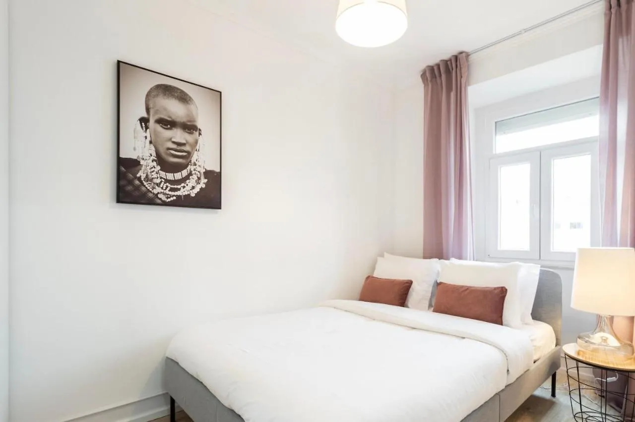 Apartment The Lisbon Lotus - Alcantara