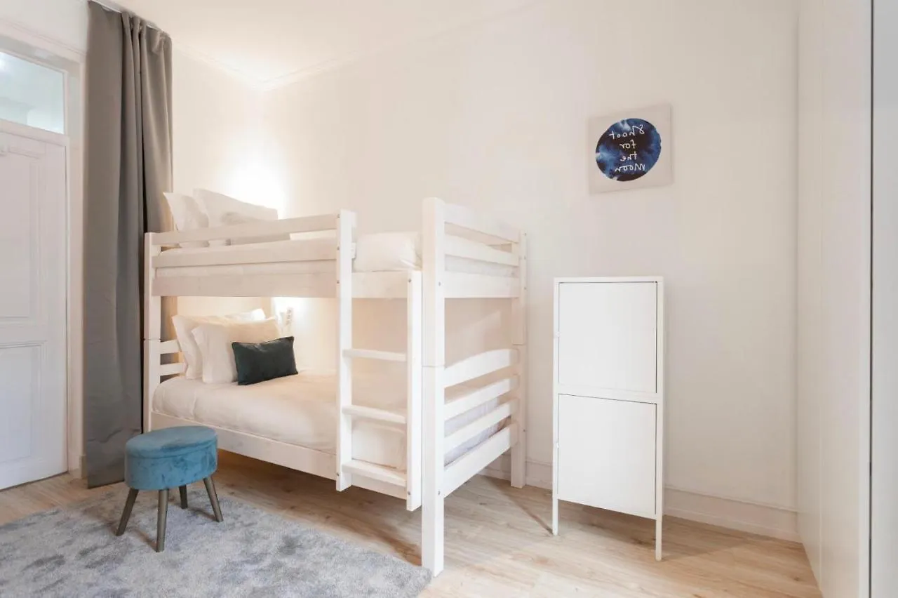 The Lisbon Lotus - Alcantara Apartment